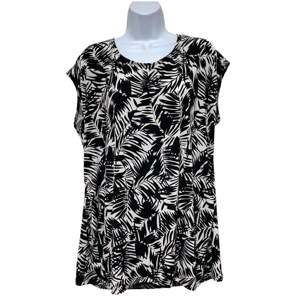 Women's Plus Size 1X Pullover Top Sleeveless Design By-Christopher & Banks